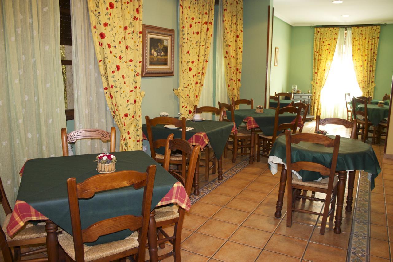 La Casona De Molleda Hotel Unquera Bagian luar foto